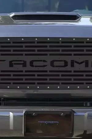 Hassle-Free Returns 300 Industries Grille 5994 | RealTruck
