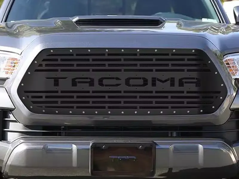 Hassle-Free Returns 300 Industries Grille 5994 | RealTruck