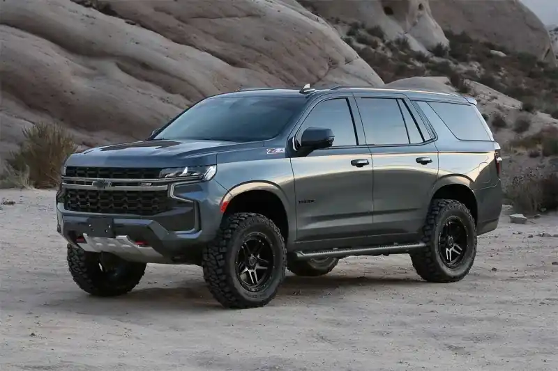 Popular Fabtech 2021+ GM SUV 3in Ball Joint UCA System