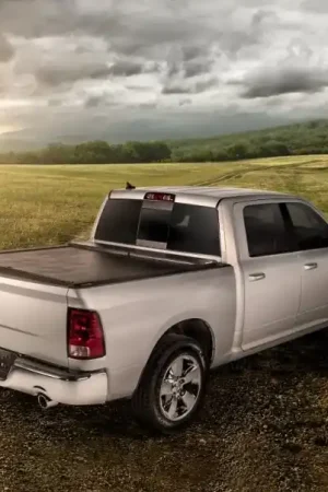 Get Yours Roll-N-Lock 99-07 Ford F-250/F-350 Super Duty SB 80-3/4in M-Series Retractable Tonneau Cover