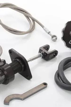 Low Price Clutch Masters 17-21 Honda Civic Type R 2.0L Turbo .75in Bore Master Cylinder Upgrade Kit - Black