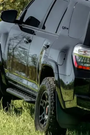 New Arrival Cali Raised 10-24 Toyota 4Runner Step Ed Bolt On Rock Sliders - Kick Out/RawFiller Plate/PwdrCoat