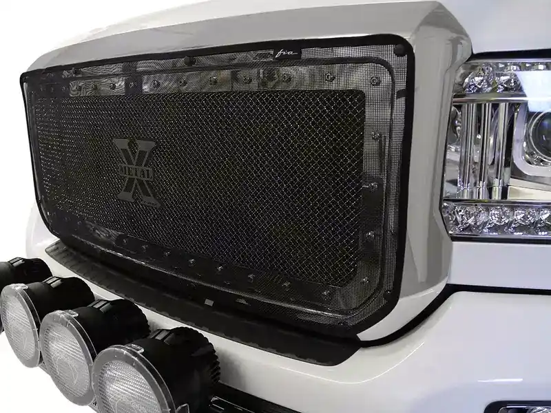 Genuine Fia Winter Grille Cover & Bug Screen WF927-2 | RealTruck