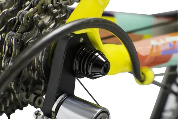 Must Have SeaSucker Hogg Nut