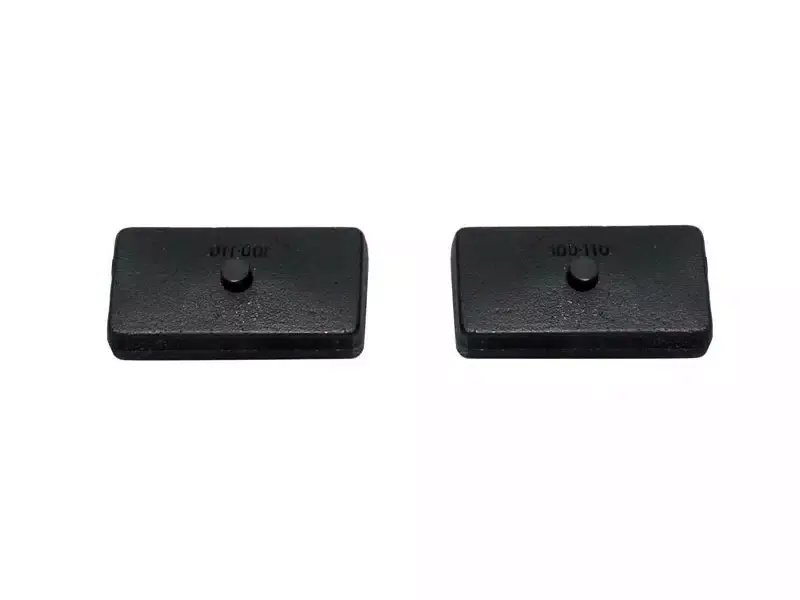 Premium MaxTrac Rear Block Kit 810010 | RealTruck