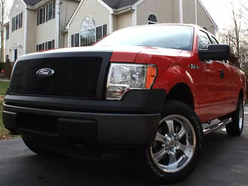 T-Rex Bar Billet Grille 20568B | RealTruck Professional Grade